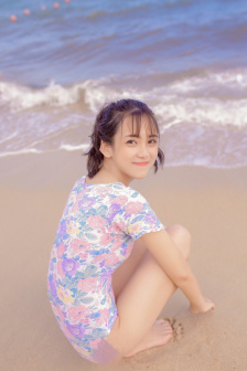 火辣辣的美发店